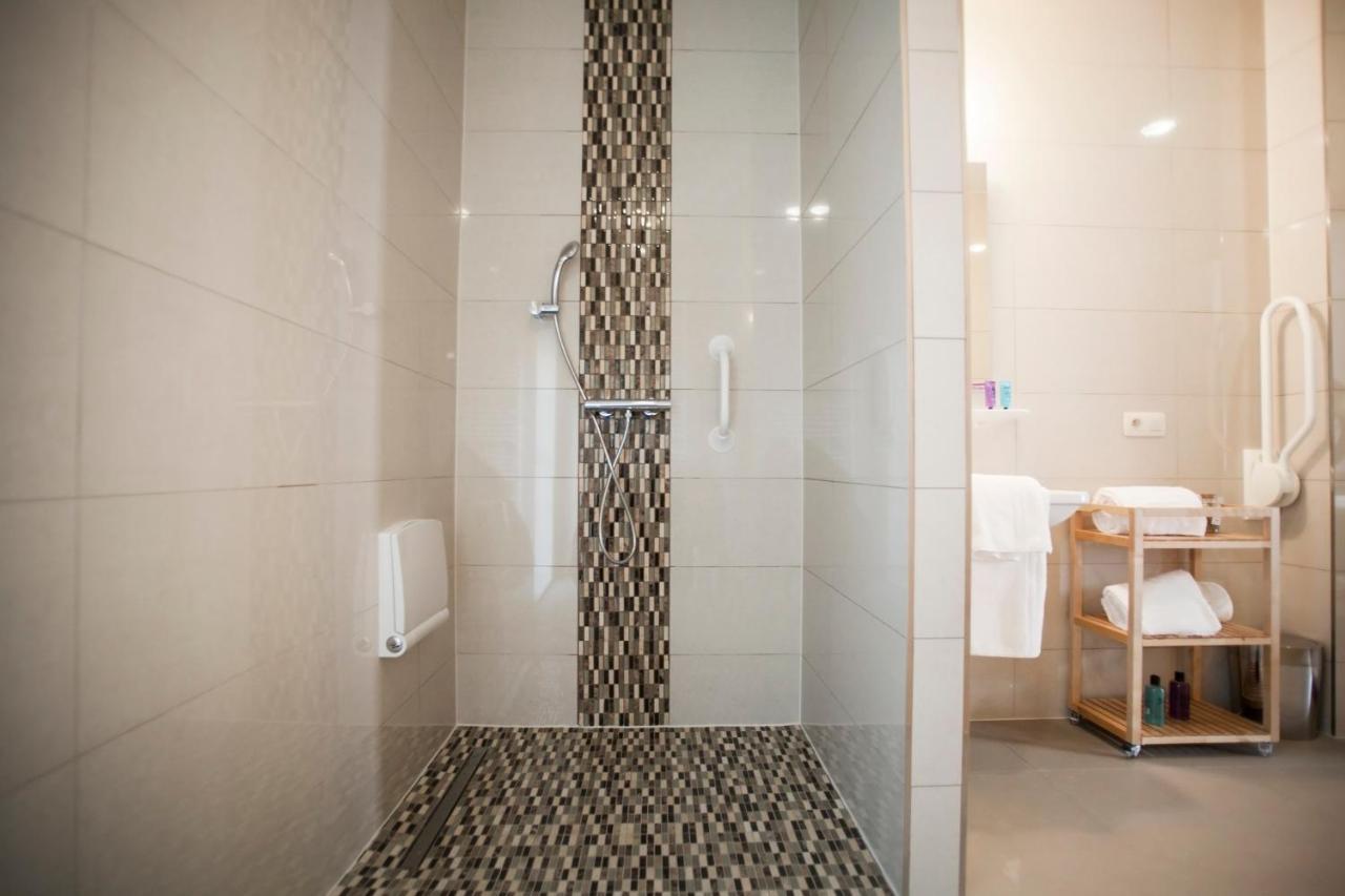Hotel Antwerp Inn Hotel 3*